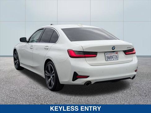 Used 2021 BMW 330i Sedan w/ Driving Assistance Package RWD image 3