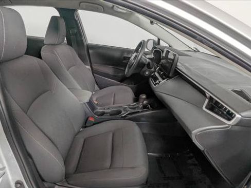 Used 2023 Toyota Corolla LE FWD image 23