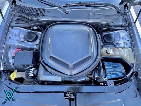 Used 2017 Dodge Challenger R/T RWD image 33