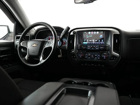 Used 2018 Chevrolet Silverado 1500 LT w/ All Star Edition AWD/4WD image 10
