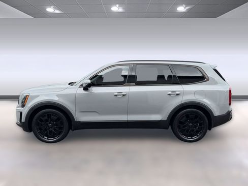 Used 2021 Kia Telluride SX w/ SX Prestige Package AWD/4WD image 2