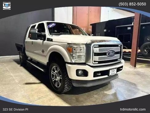 Used 2013 Ford F250 Platinum w/ FX4 Off Road Pkg image 6