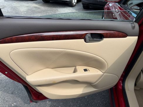 Used 2010 Buick Lucerne CX w/ CX Premium Appearance Package FWD image 28
