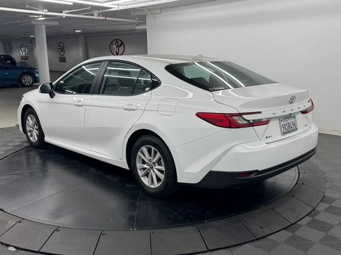 Used 2026 Toyota Camry LE w/ Convenience Package FWD image 6