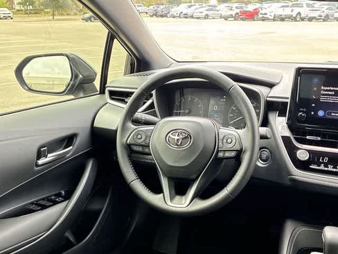 Used 2026 Toyota Corolla SE FWD image 23