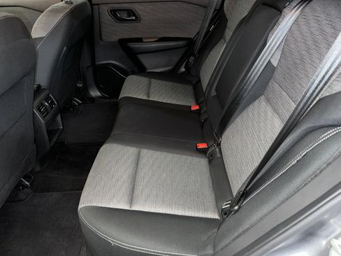 Used 2021 Nissan Rogue S AWD/4WD image 16