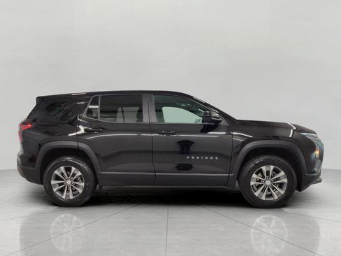 Used 2025 Chevrolet Equinox LT FWD image 11