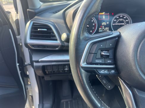 Used 2020 Subaru Forester Premium image 9