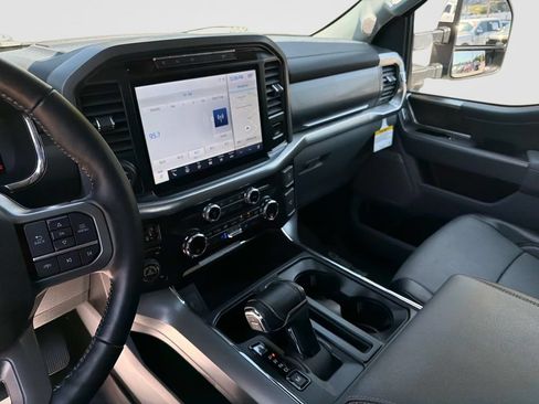 Used 2021 Ford F150 Lariat w/ Equipment Group 502A High AWD/4WD image 28