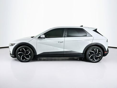 Used 2024 Hyundai Ioniq 5 SEL RWD image 4