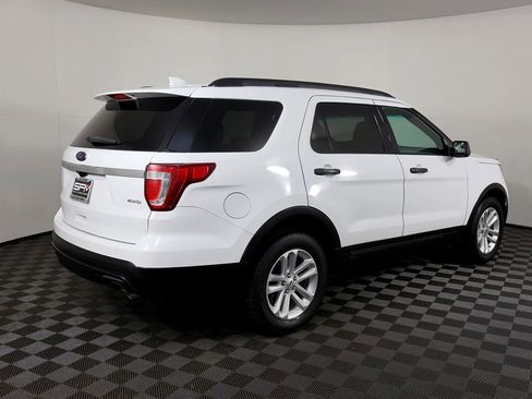 Used 2016 Ford Explorer 4WD image 8