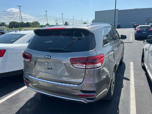 Used 2018 Kia Sorento SX AWD/4WD image 4
