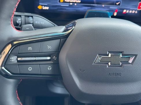 New 2026 Chevrolet Traverse RS w/ LPO, Floor Liner Package FWD image 19