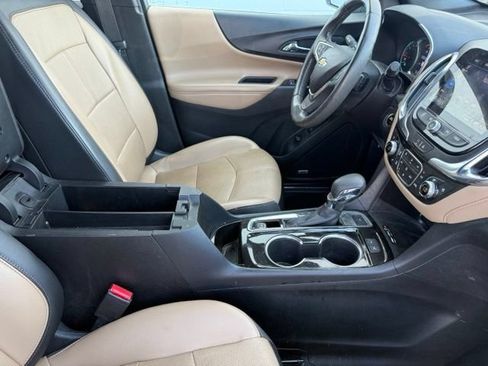Certified 2022 Chevrolet Equinox Premier AWD/4WD image 18