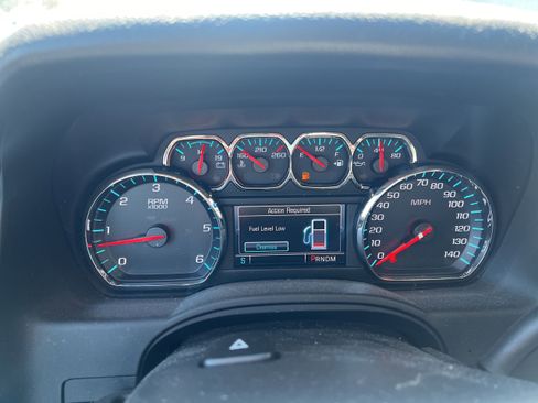 Used 2015 Chevrolet Tahoe LT image 11