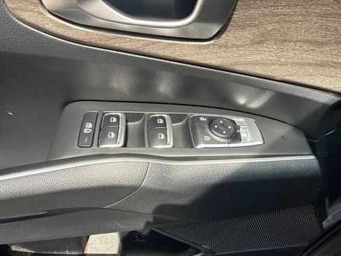 Used 2021 Kia Sorento EX w/ Panoramic Sunroof Package AWD/4WD image 32