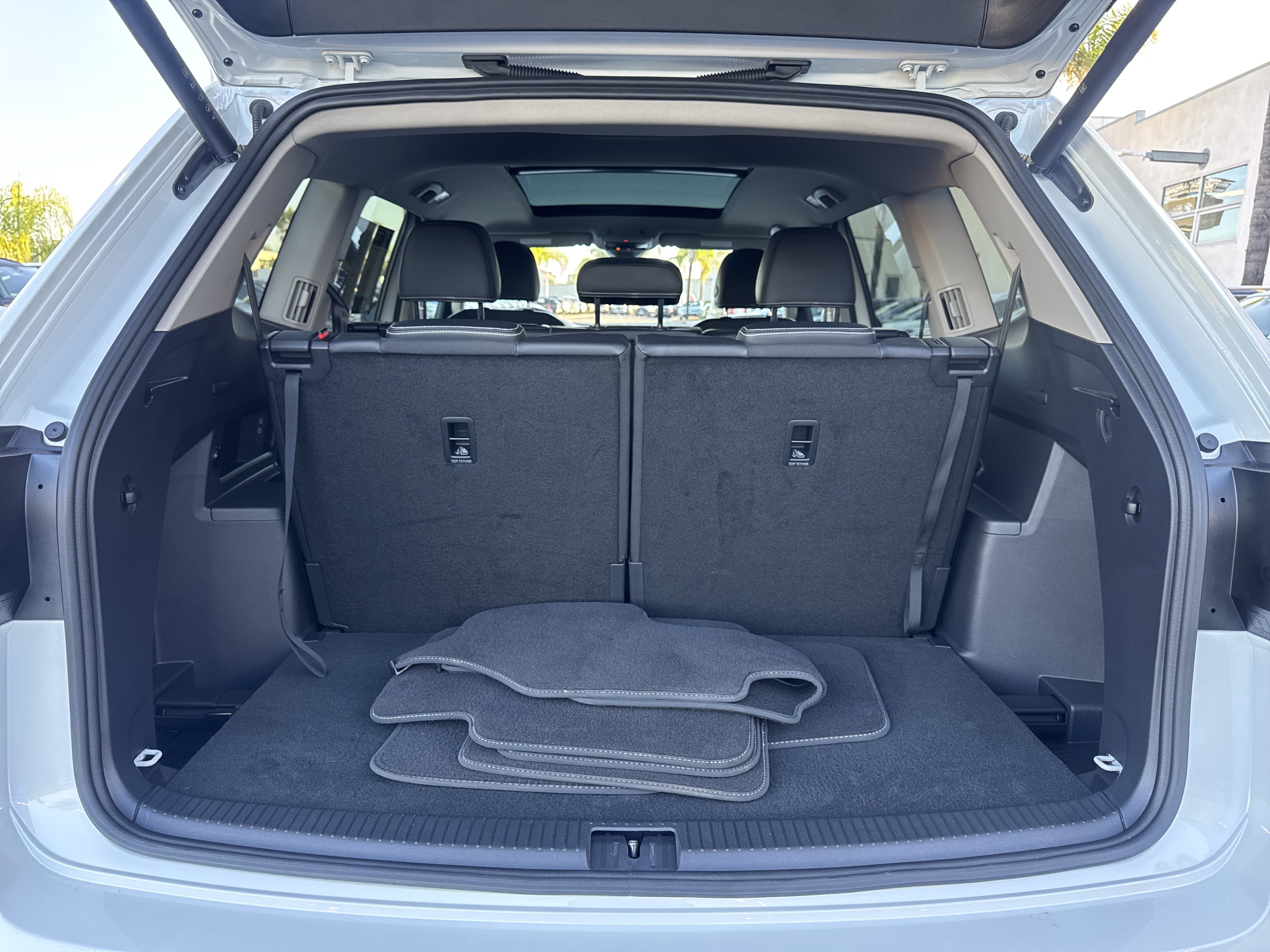 Used 2026 Volkswagen Atlas SE FWD image 33