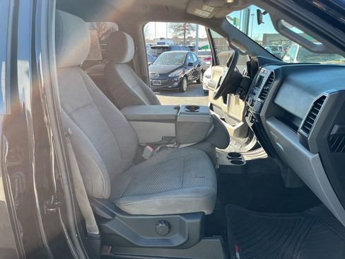 Used 2018 Ford F150 XLT image 30