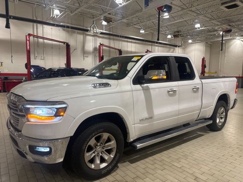Used 2020 RAM 1500 Laramie AWD/4WD image 3