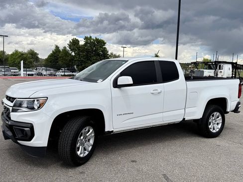 Used 2022 Chevrolet Colorado LT w/ LT Convenience Package RWD image 4