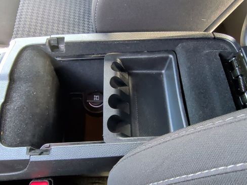 Used 2023 Dodge Charger SXT image 30