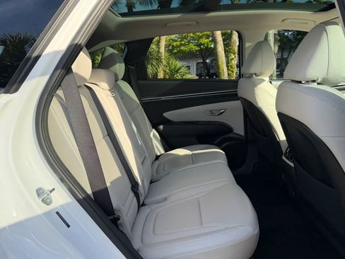 Used 2023 Hyundai Tucson Limited w/ Winter Package FWD image 27