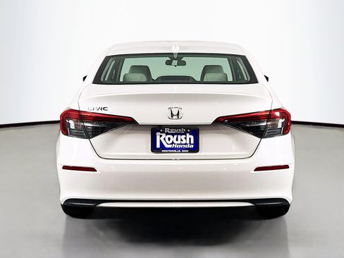 Certified 2024 Honda Civic EX image 6