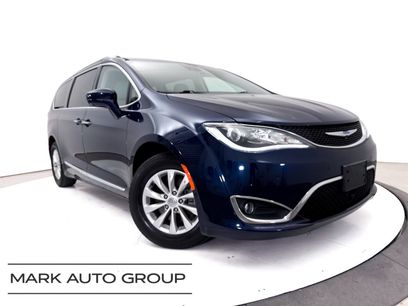 Used 2018 Chrysler Pacifica Touring-L Plus w/ Advanced Safetytec Group