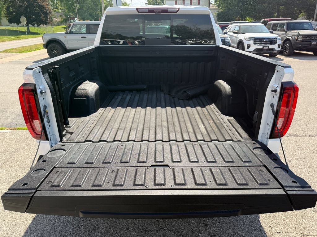 Used 2024 GMC Sierra 1500 Denali Ultimate AWD/4WD image 13
