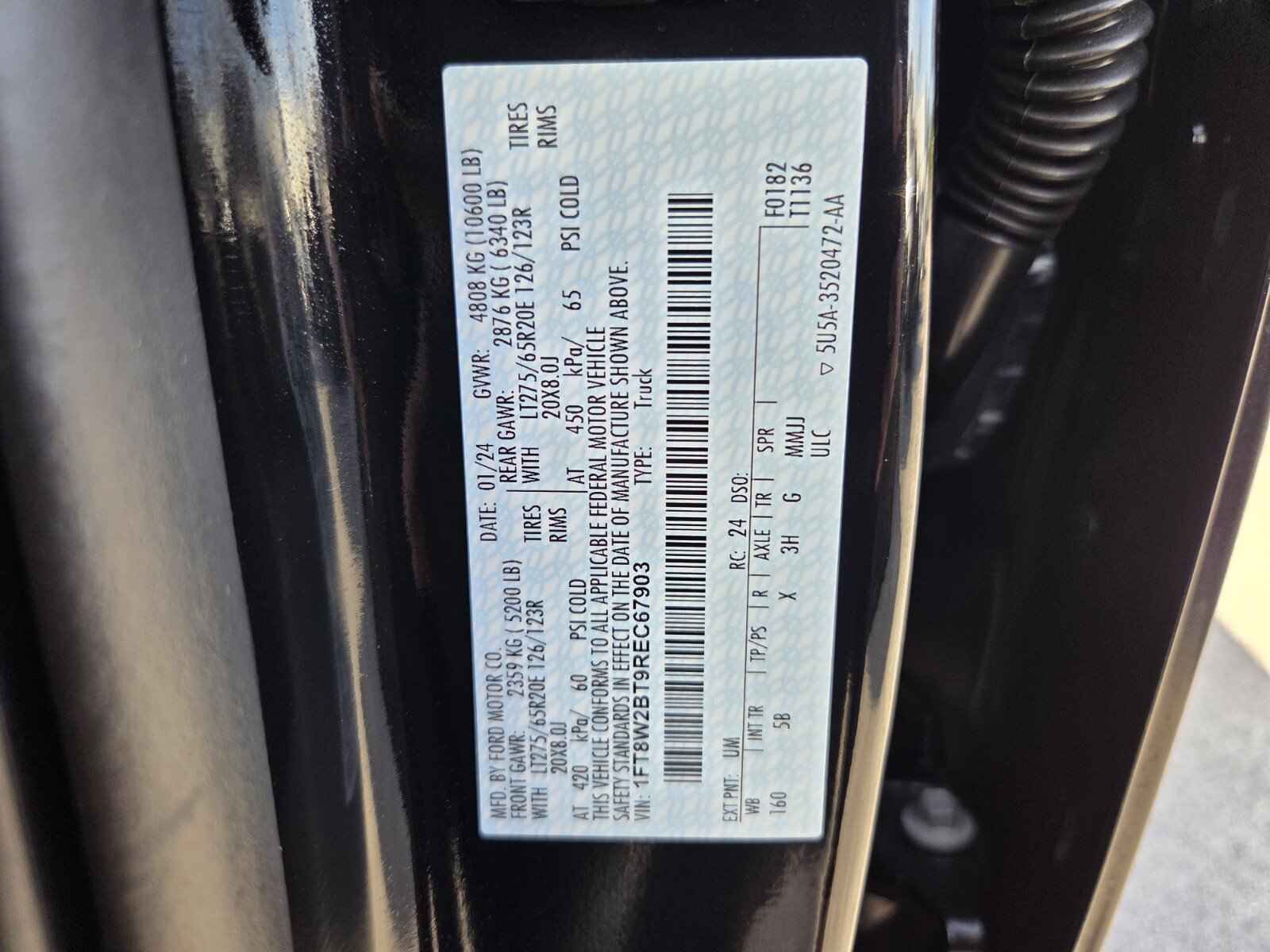 Used 2024 Ford F250 Lariat w/ Lariat Ultimate Package AWD/4WD image 19