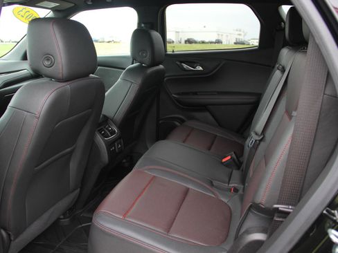 Certified 2023 Chevrolet Blazer RS w/ Driver Confidence II Package image 19