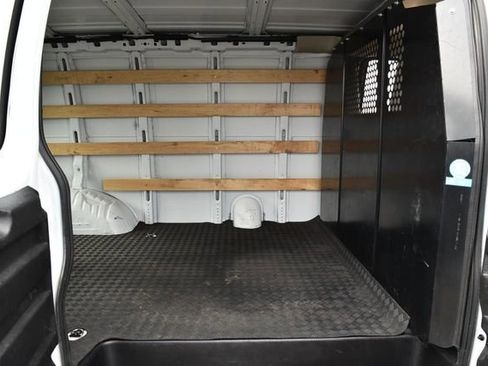 Used 2024 GMC Savana 2500 w/ Driver Convenience Package image 17