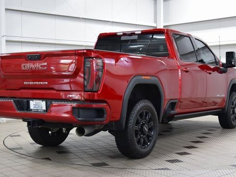 Used 2024 GMC Sierra 2500 AT4 w/ AT4 Premium Plus Package image 7