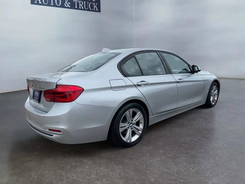 Used 2016 BMW 328i xDrive Sedan AWD/4WD image 6