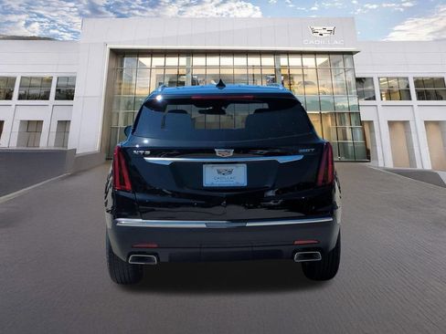 Used 2026 Cadillac XT5 Luxury w/ LPO, Floor Liner Package FWD image 4