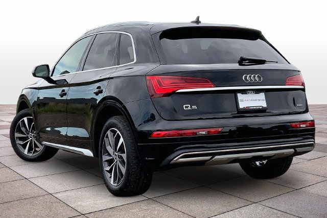 Used 2021 Audi Q5 Premium Plus AWD/4WD image 11