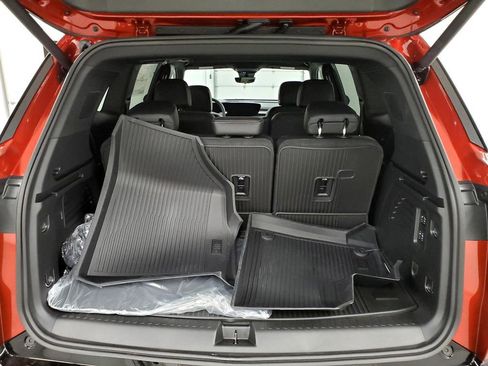 New 2026 Buick Enclave Sport Touring w/ Power Package image 21