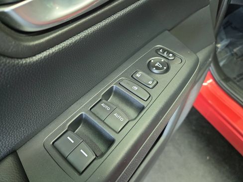 Used 2024 Honda CR-V EX image 14