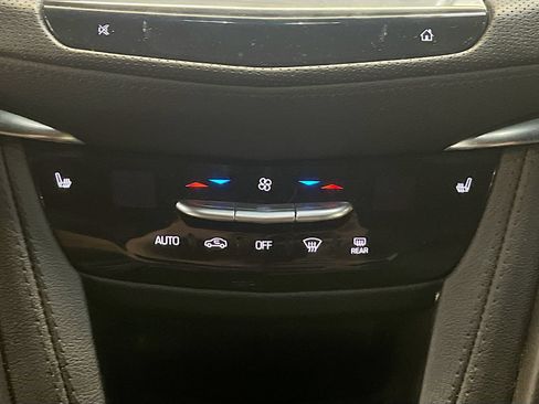 Used 2023 Cadillac XT5 Premium Luxury w/ Technology Package AWD/4WD image 16