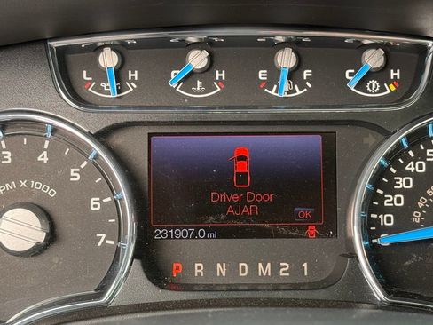 Used 2013 Ford F150 Lariat w/ Luxury Equipment Group image 18