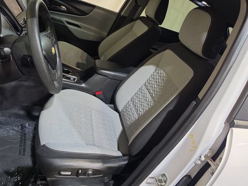 Used 2023 Chevrolet Equinox LS w/ LS Convenience Package AWD/4WD image 13