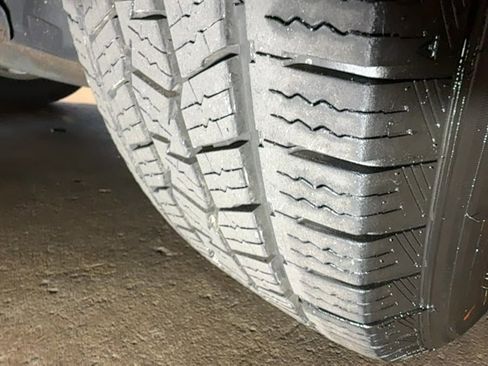 Used 2016 Nissan Pathfinder SV w/ Trailer Tow Package image 97