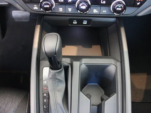 New 2025 Honda Accord SE image 32