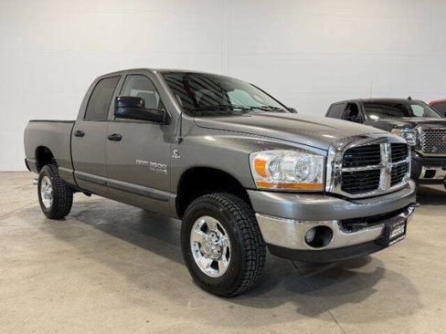 Used 2006 Dodge Ram 2500 Truck SLT w/ Quad Cab Big Horn Value Group AWD/4WD image 5