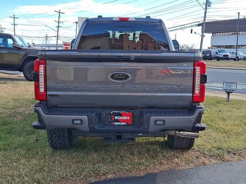 New 2026 Ford F250 Lariat w/ Black Appearance Package AWD/4WD image 5