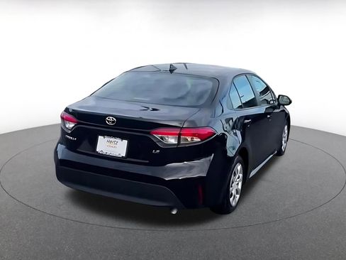 Used 2025 Toyota Corolla LE image 12