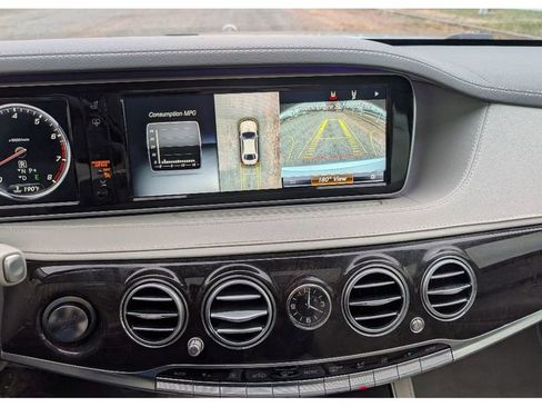 Used 2016 Mercedes-Benz S 550 4MATIC Sedan w/ Premium Package image 24