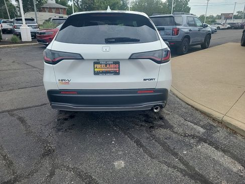 New 2026 Honda HR-V Sport image 6