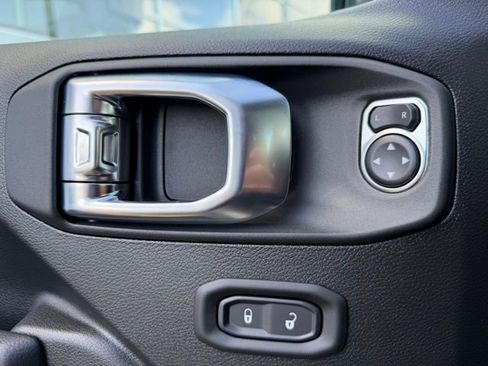 New 2026 Jeep Gladiator Willys image 21