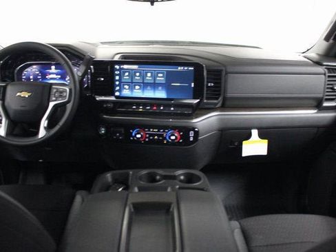 New 2025 Chevrolet Silverado 1500 LT w/ Z71 Off-Road Package image 21